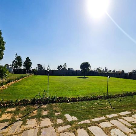 The Rustic Villa, A Stay With Luxuries Amenities And Exotic Nature Jaipur Buitenkant foto