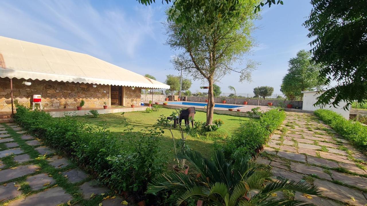 The Rustic Villa, A Stay With Luxuries Amenities And Exotic Nature Jaipur Buitenkant foto