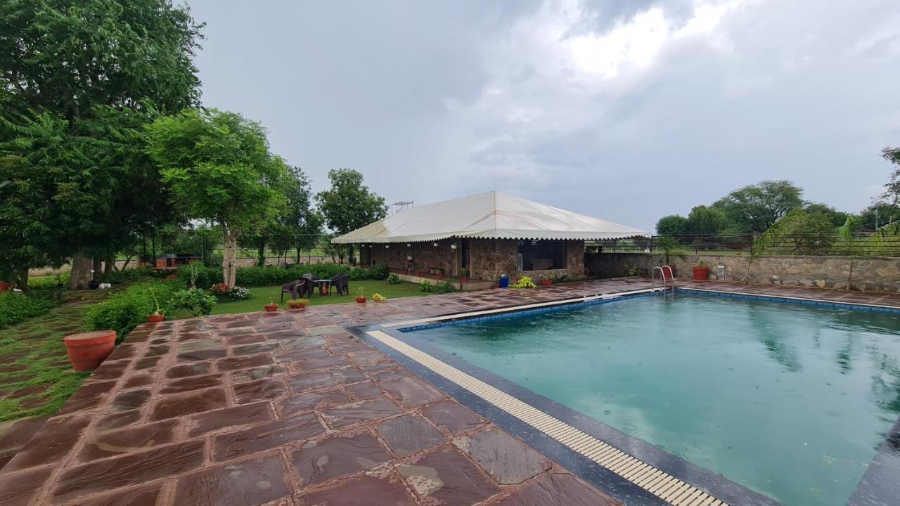 The Rustic Villa, A Stay With Luxuries Amenities And Exotic Nature Jaipur Buitenkant foto