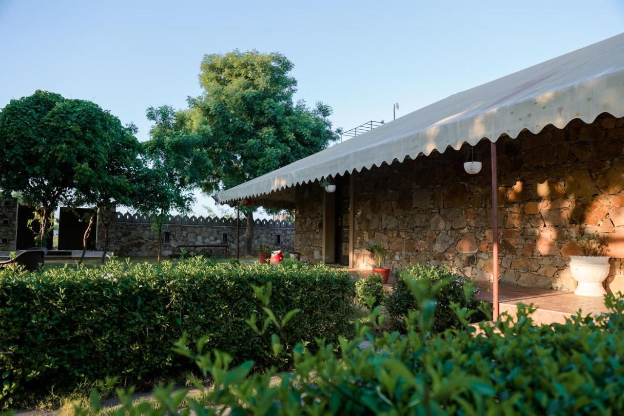 The Rustic Villa, A Stay With Luxuries Amenities And Exotic Nature Jaipur Buitenkant foto