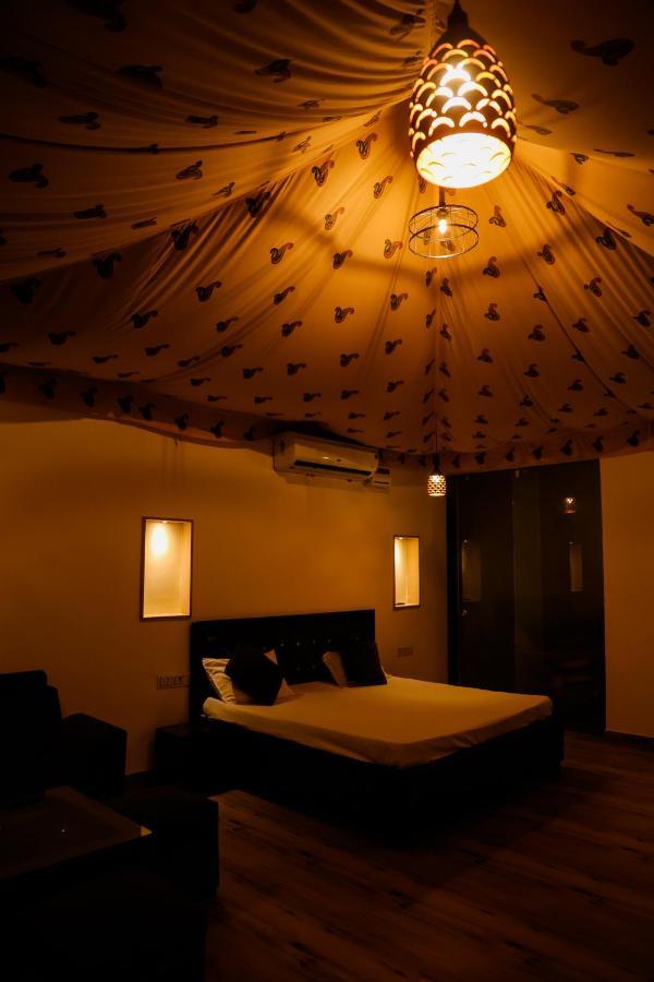 The Rustic Villa, A Stay With Luxuries Amenities And Exotic Nature Jaipur Buitenkant foto