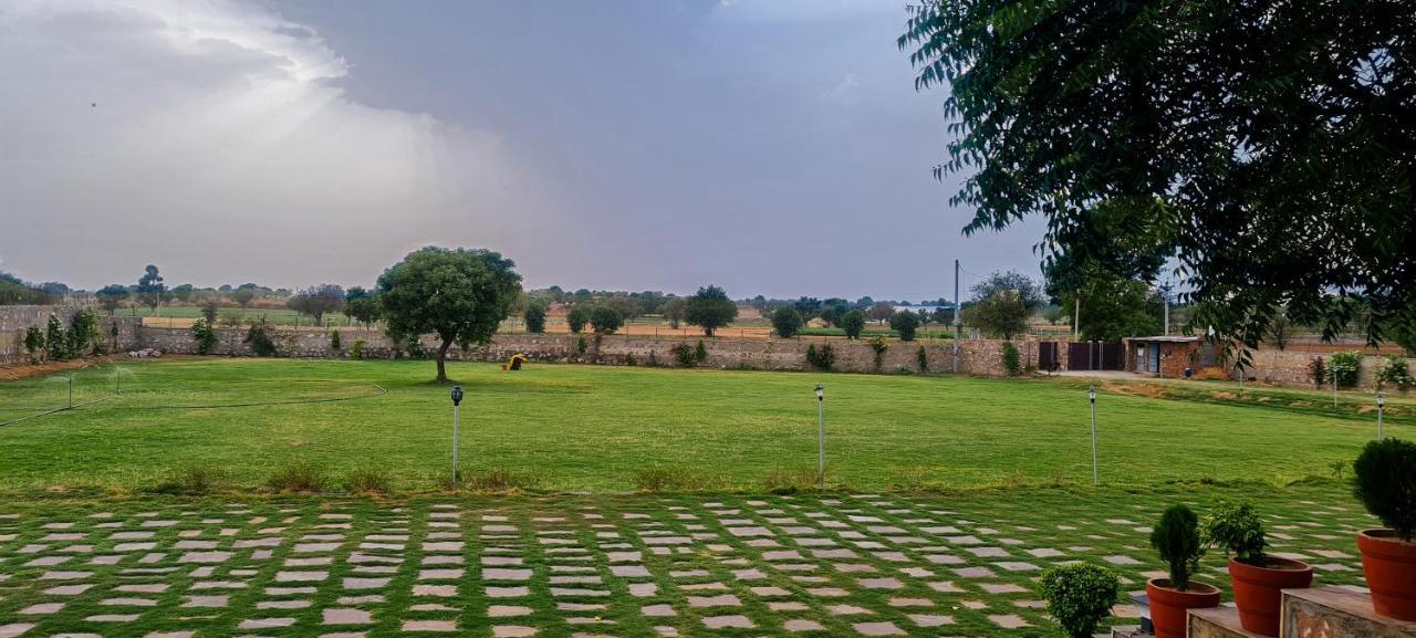 The Rustic Villa, A Stay With Luxuries Amenities And Exotic Nature Jaipur Buitenkant foto